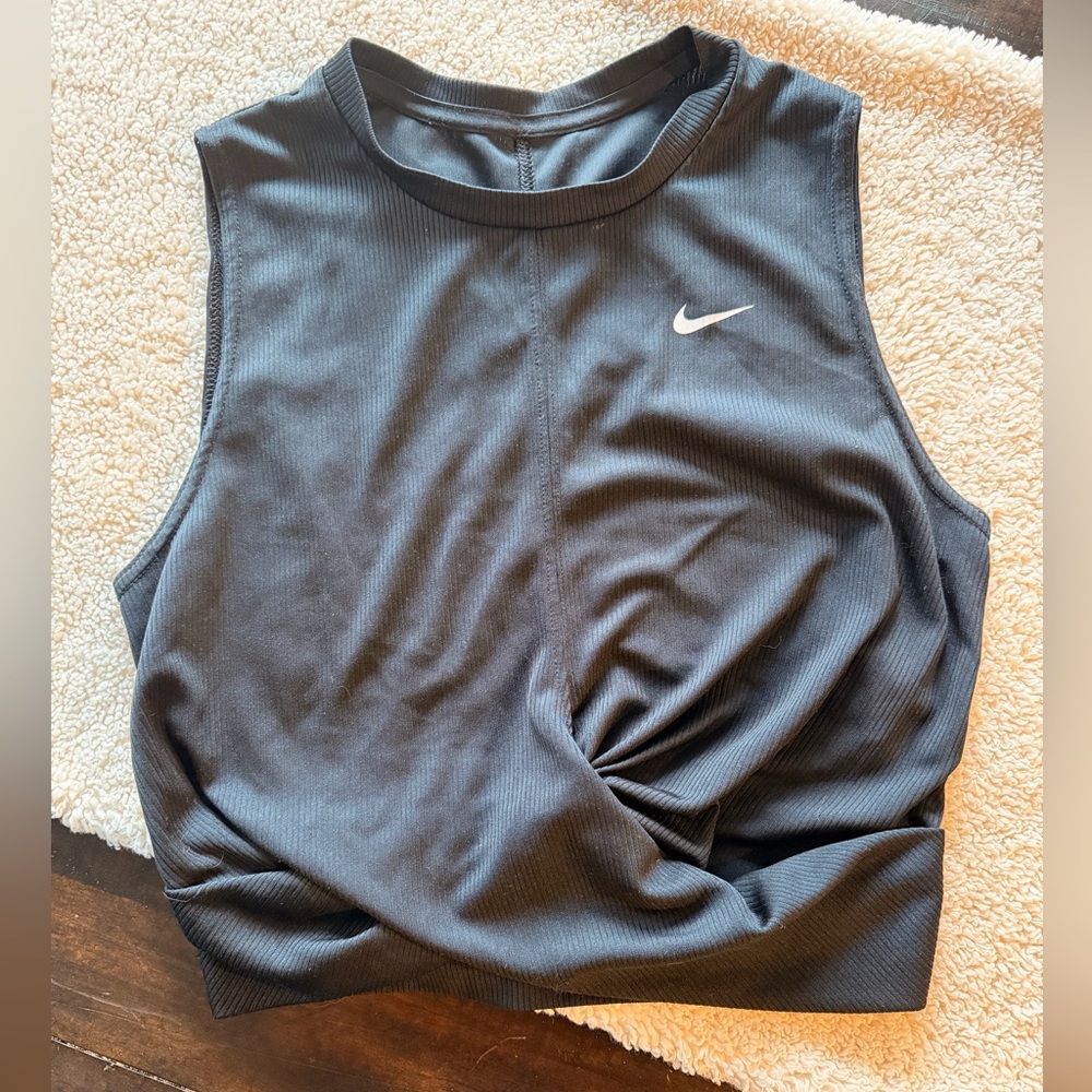 Nike cropped top